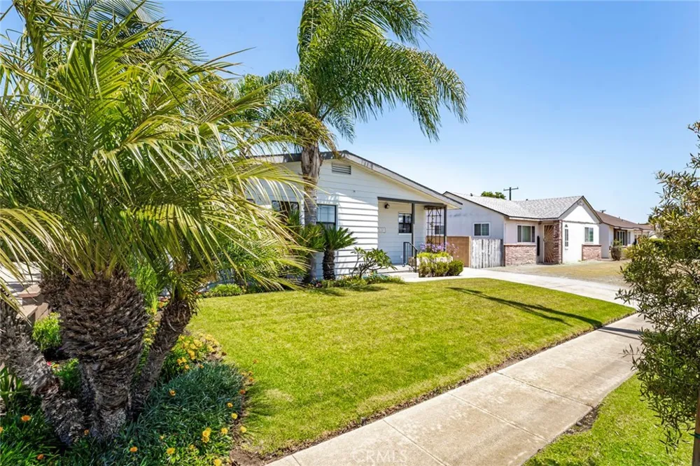 5209 Sepulveda Torrance, CA 90505