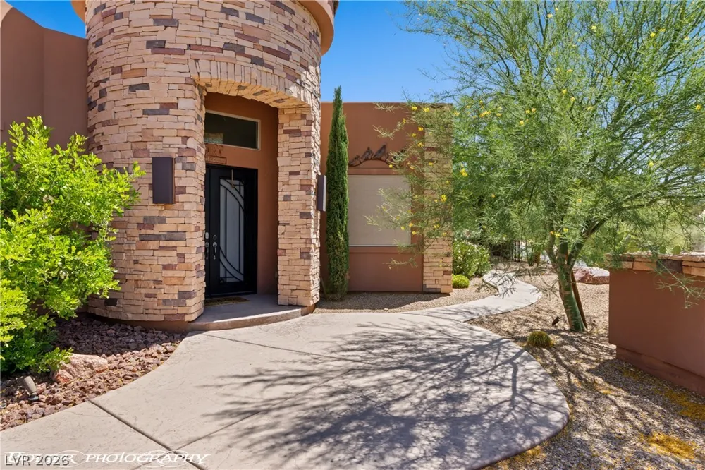 402 Links Drive Mesquite, NV 89027