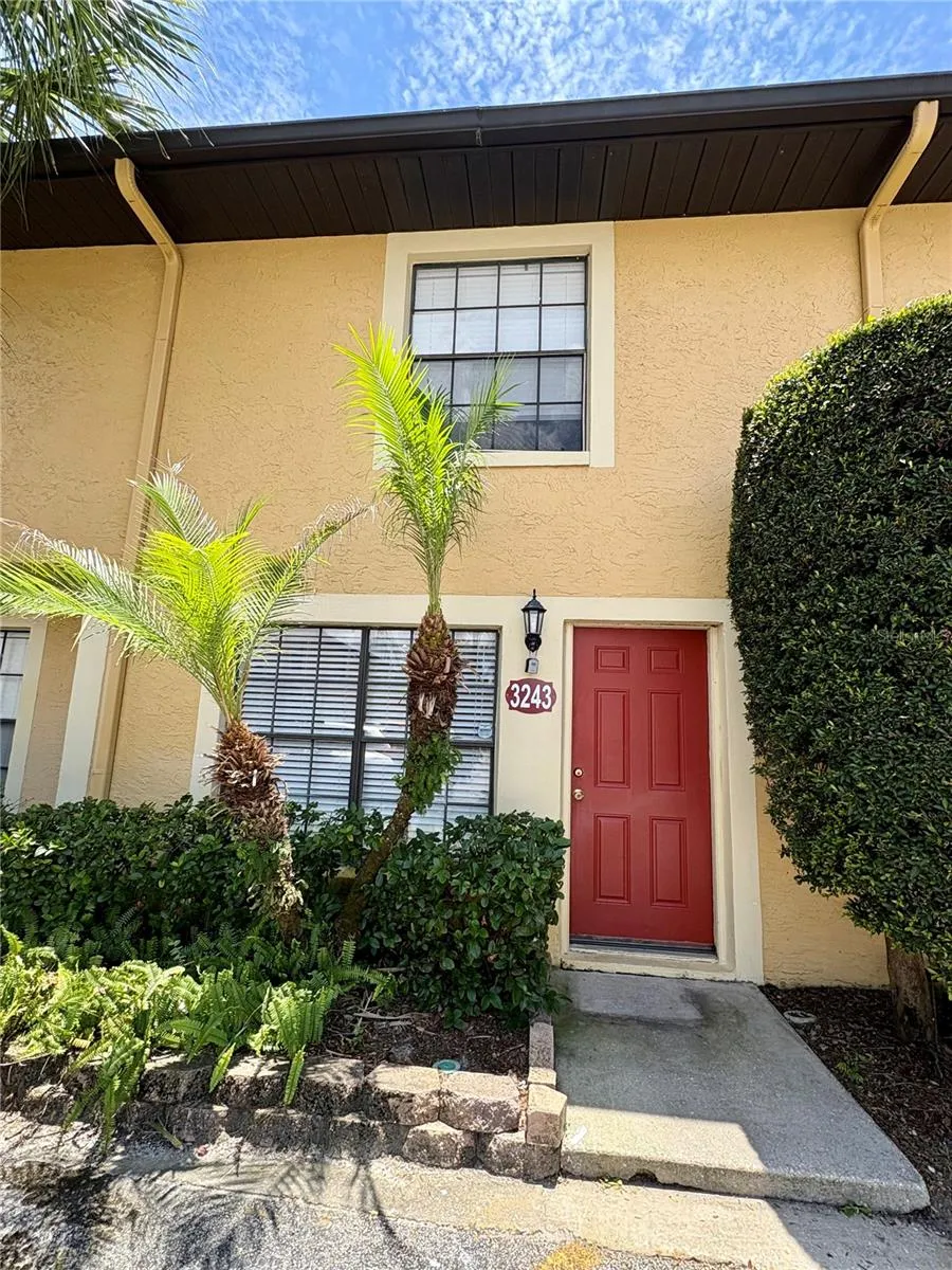 3243 FOREST OAKS COURT #117 Winter Park, FL 32792