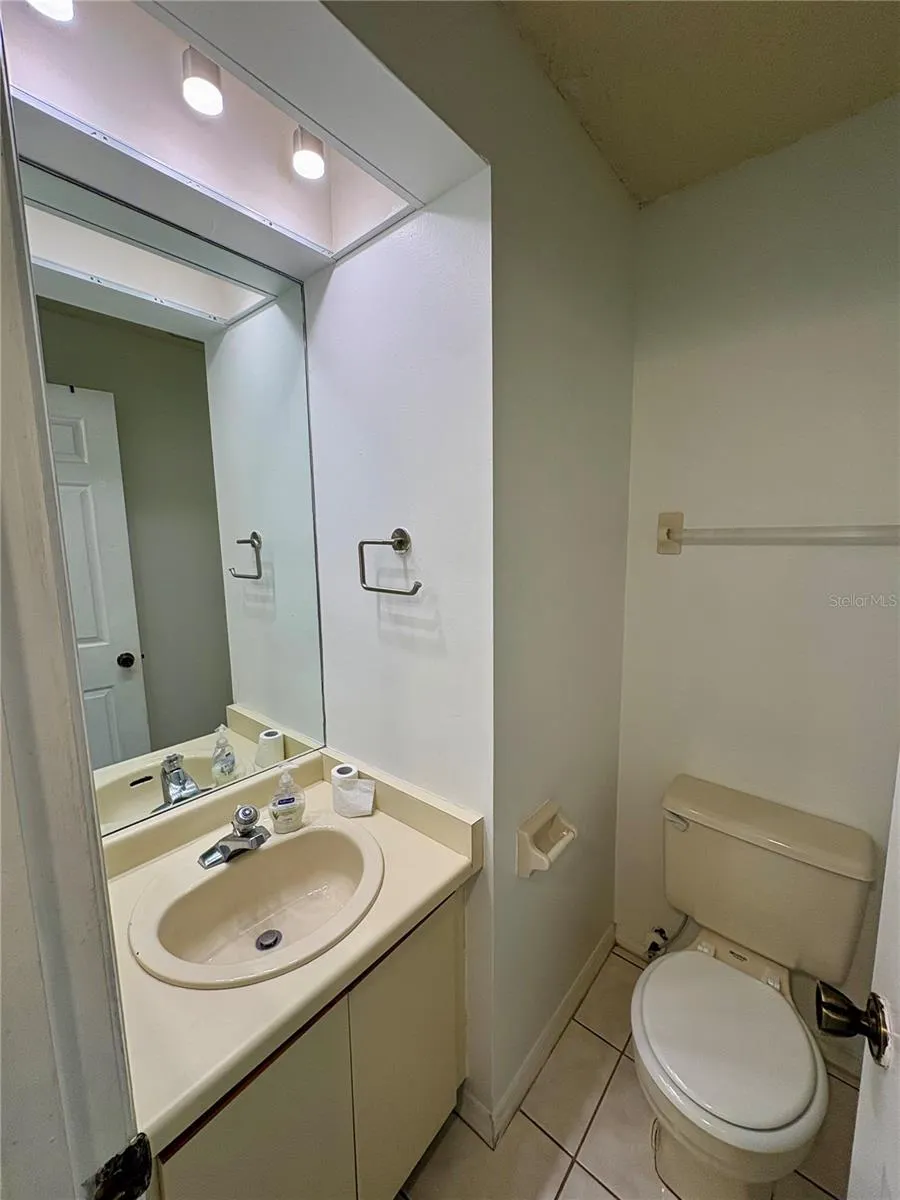 3243 FOREST OAKS COURT #117 Winter Park, FL 32792