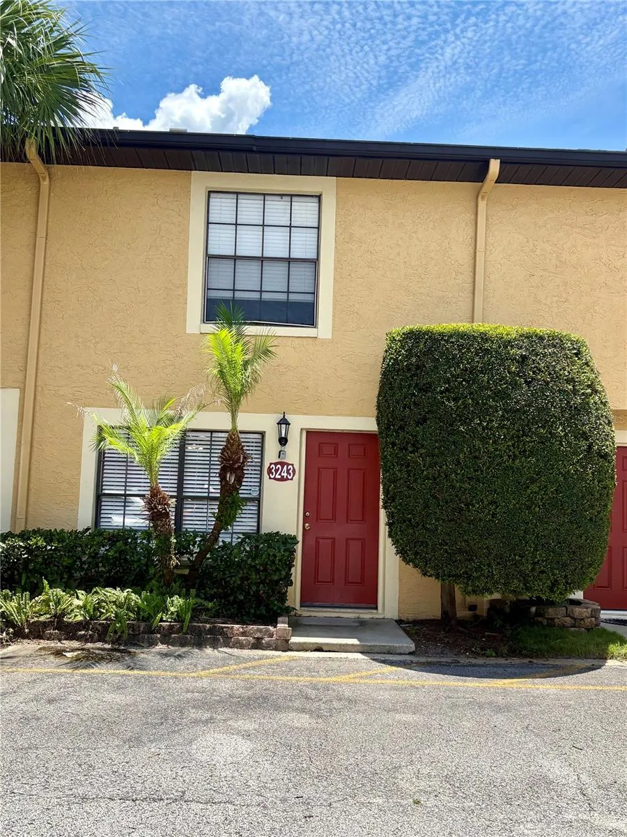 3243 FOREST OAKS COURT #117 Winter Park, FL 32792