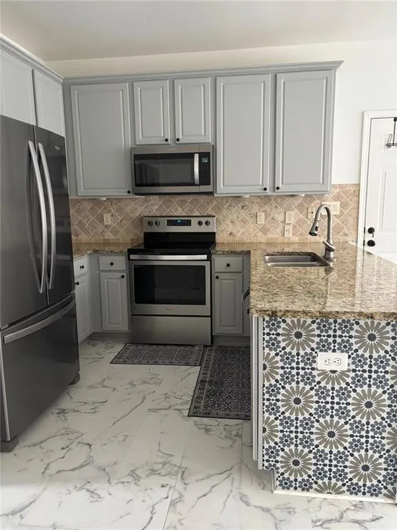 300 Harcourt Place Peachtree City, GA 30269