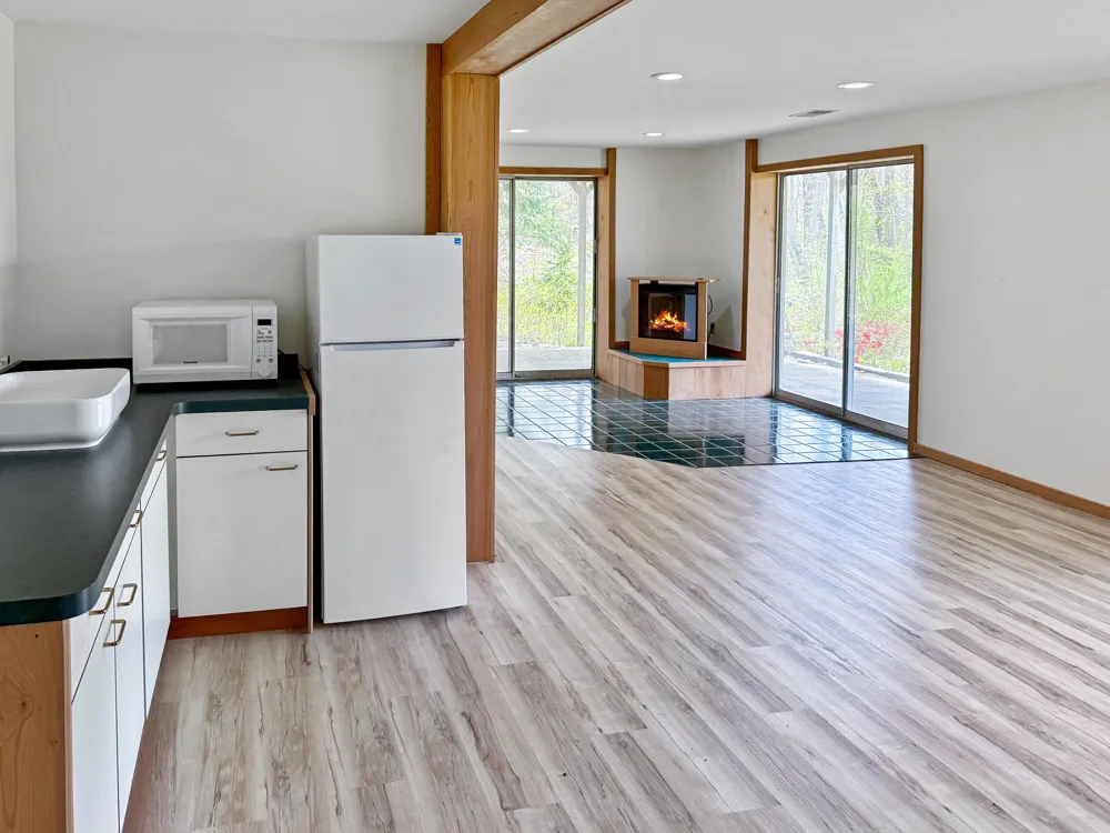 4179 E White River Drive Hesperia, MI 49421