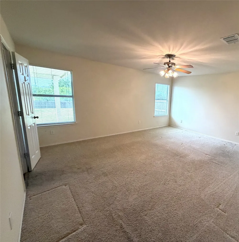 209 Broken Arrow Krum, TX 76249