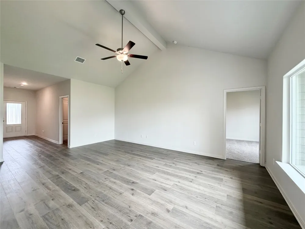 13404 Gitty Up Circle Cresson, TX 76035