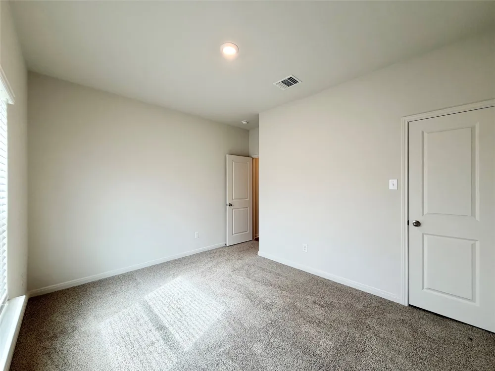 13404 Gitty Up Circle Cresson, TX 76035