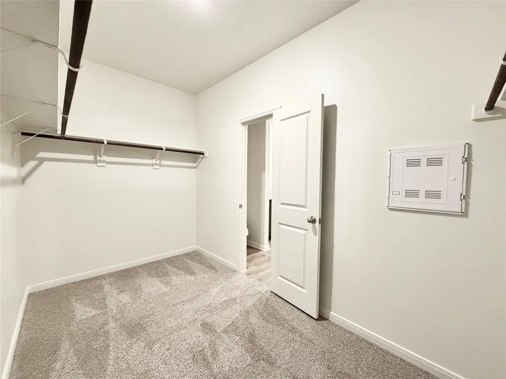13404 Gitty Up Circle Cresson, TX 76035