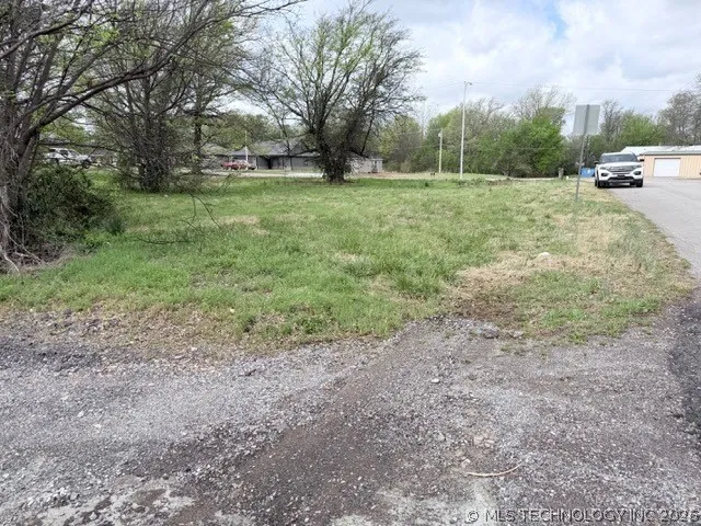 101 S Elliott Street Pryor, OK 74361