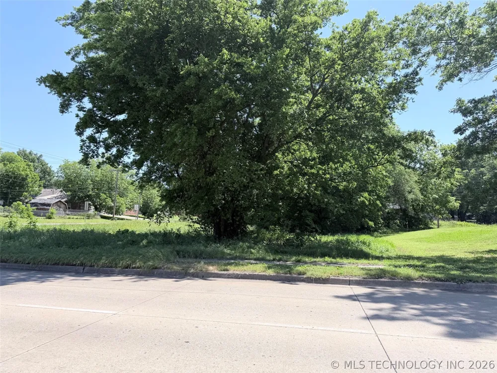 101 S Elliott Street Pryor, OK 74361