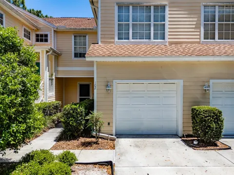6417 ROSEFINCH COURT #102