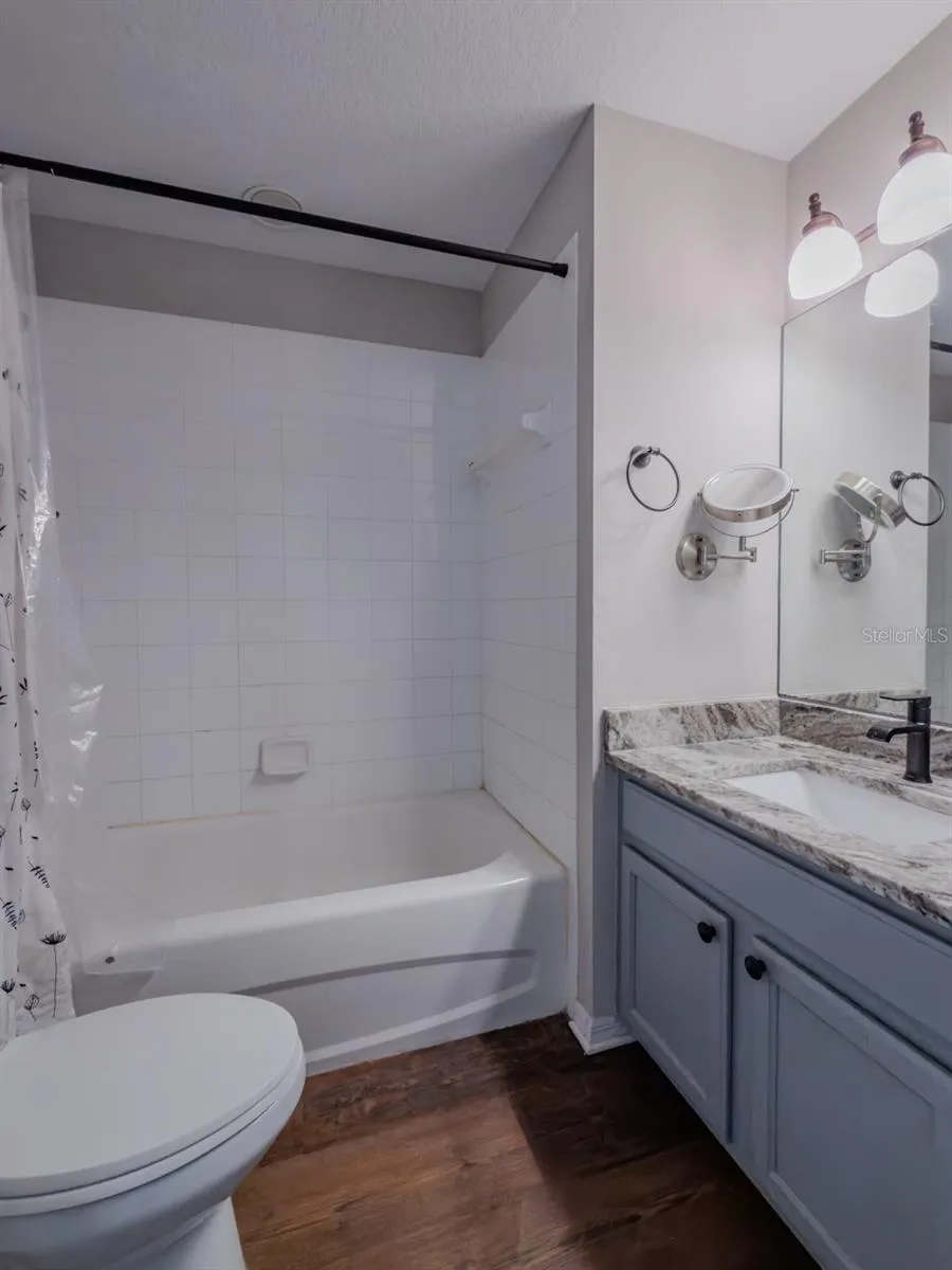 6417 ROSEFINCH COURT #102 Lakewood Ranch, FL 34202