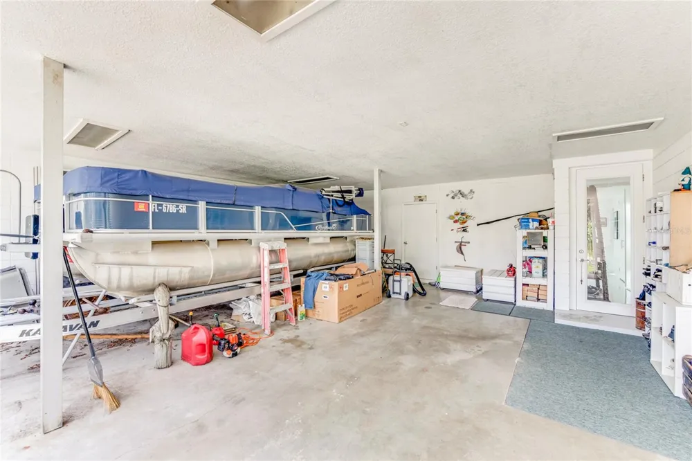 2600 FORT LANE ROAD Geneva, FL 32732