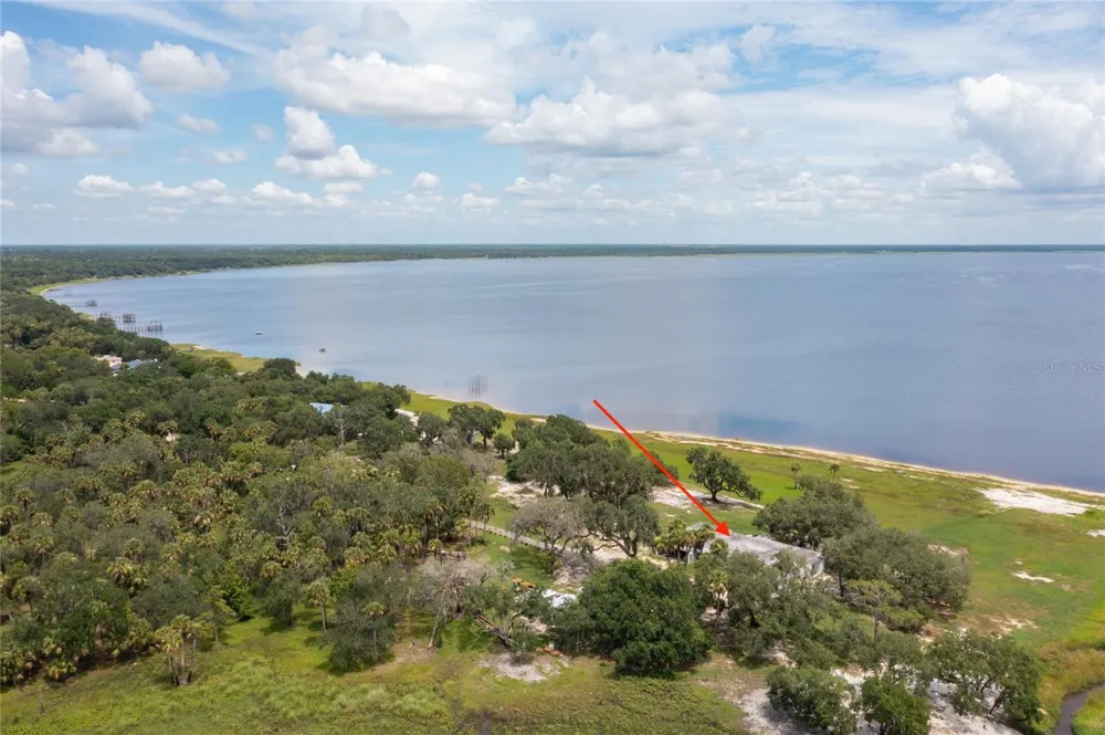 2600 FORT LANE ROAD Geneva, FL 32732