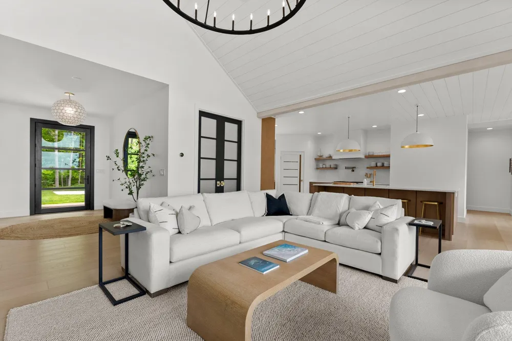 E Rudy Drive Leelanau Township, MI 49670