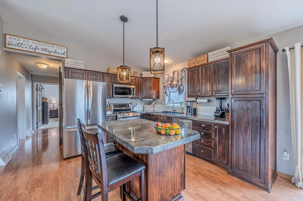11212 Pozar Road Chisholm, MN 55719