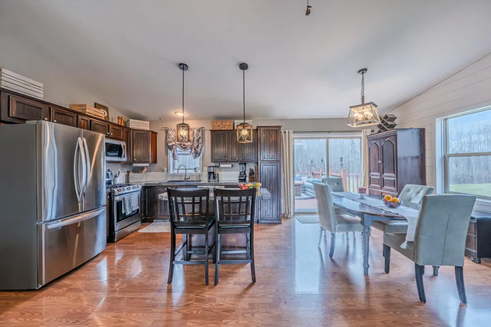 11212 Pozar Road Chisholm, MN 55719