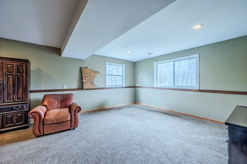 11212 Pozar Road Chisholm, MN 55719