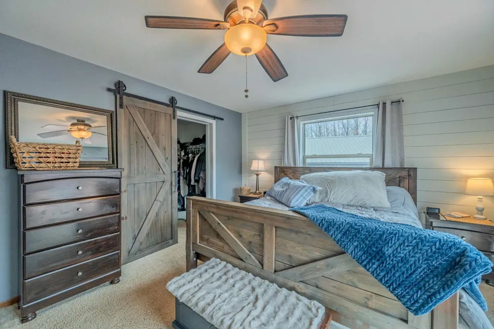 11212 Pozar Road Chisholm, MN 55719