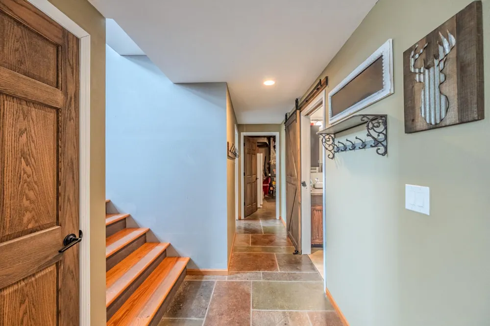 11212 Pozar Road Chisholm, MN 55719