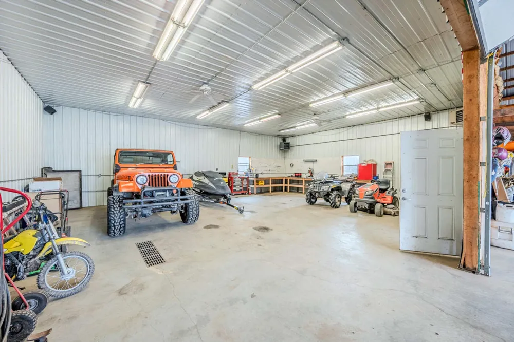 11212 Pozar Road Chisholm, MN 55719