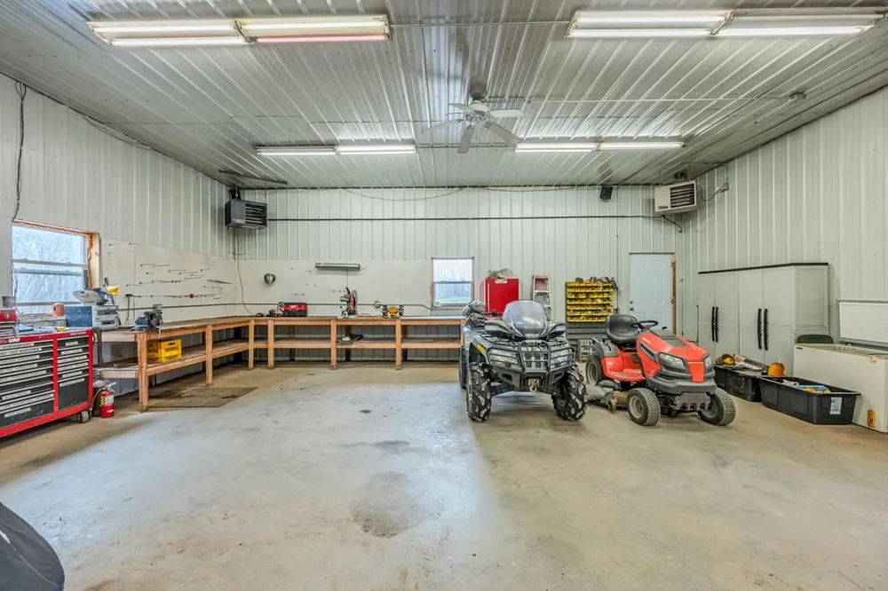 11212 Pozar Road Chisholm, MN 55719