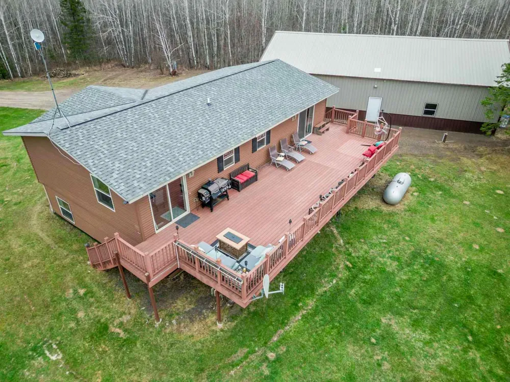 11212 Pozar Road Chisholm, MN 55719