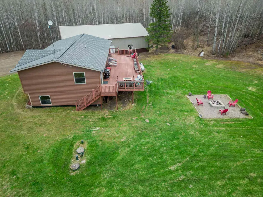11212 Pozar Road Chisholm, MN 55719