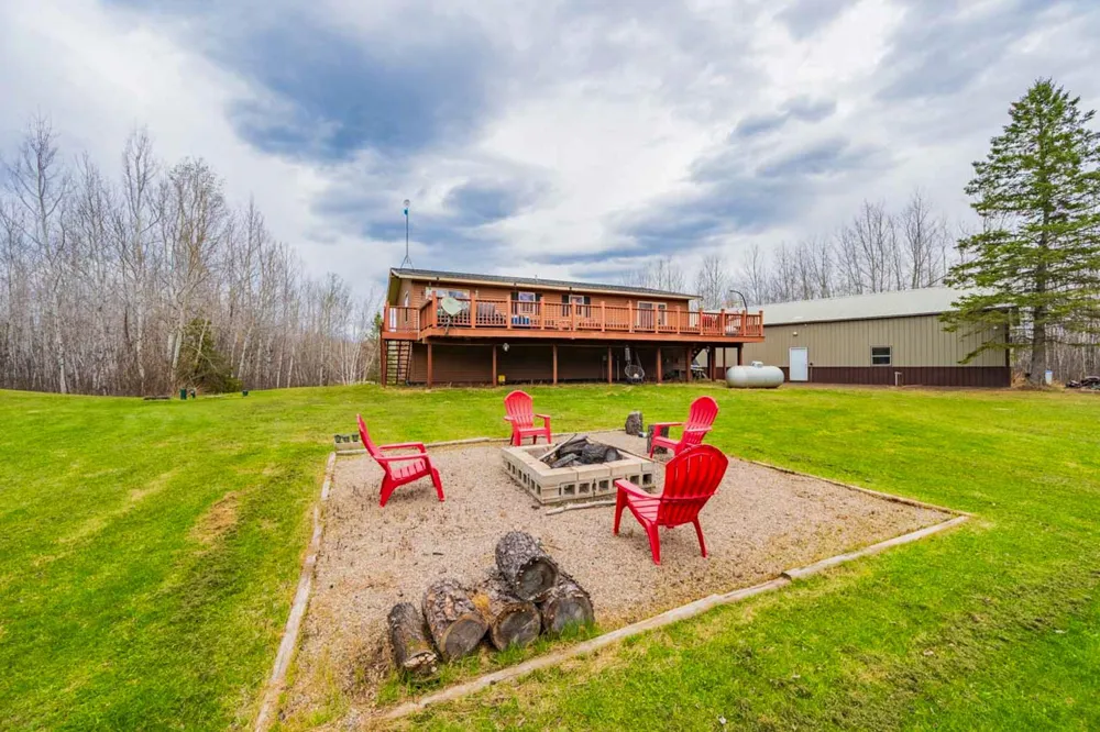 11212 Pozar Road Chisholm, MN 55719