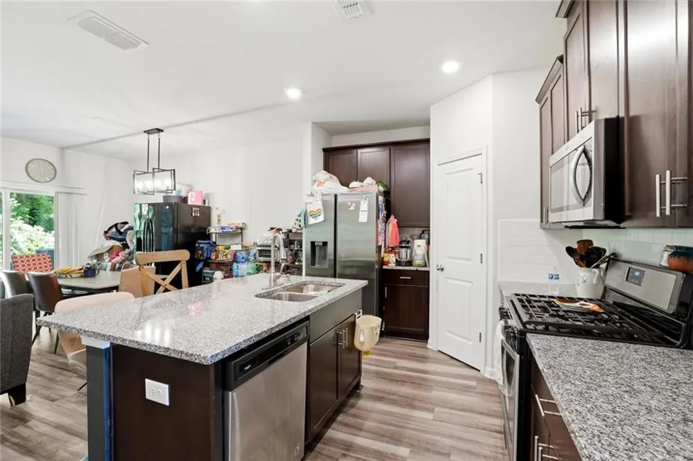 5652 Plain Field Lane Lilburn, GA 30047