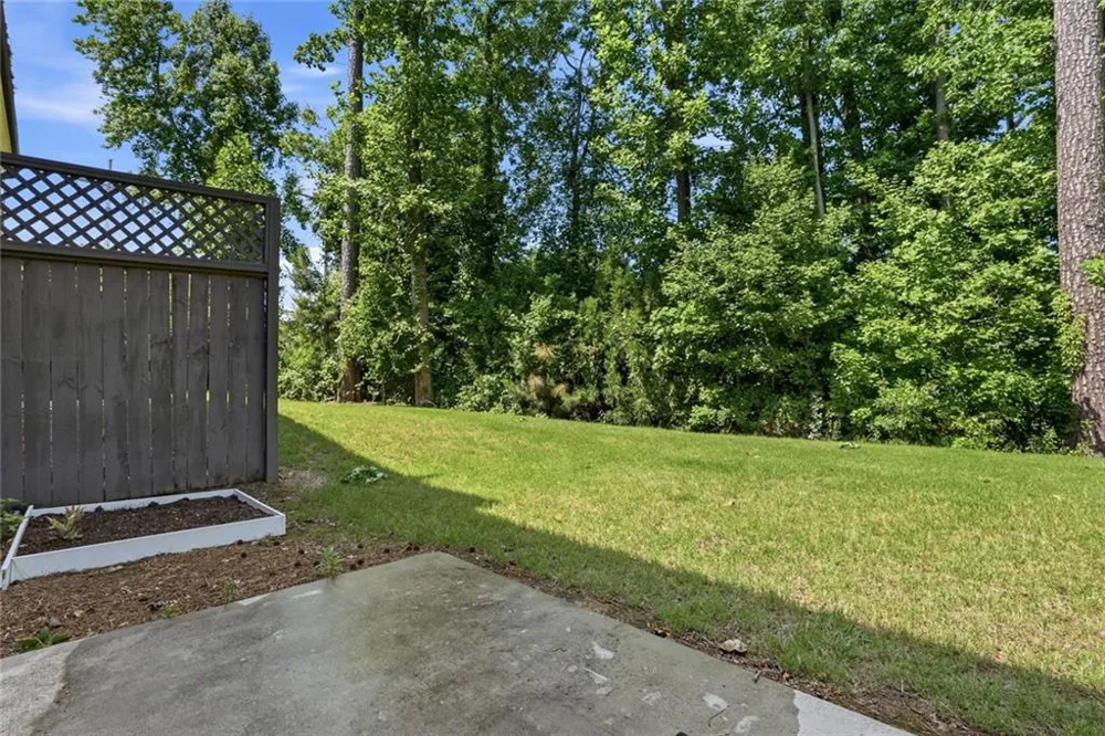 5652 Plain Field Lane Lilburn, GA 30047
