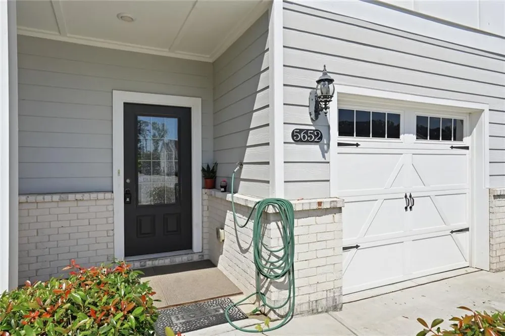5652 Plain Field Lane Lilburn, GA 30047
