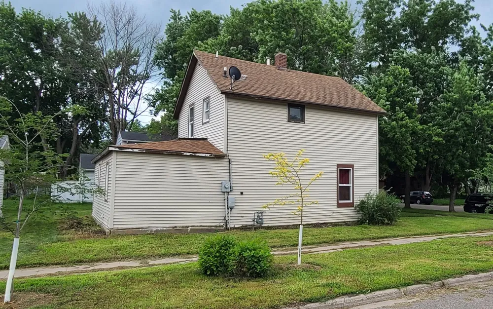 410 Lynd Street Marshall, MN 56258