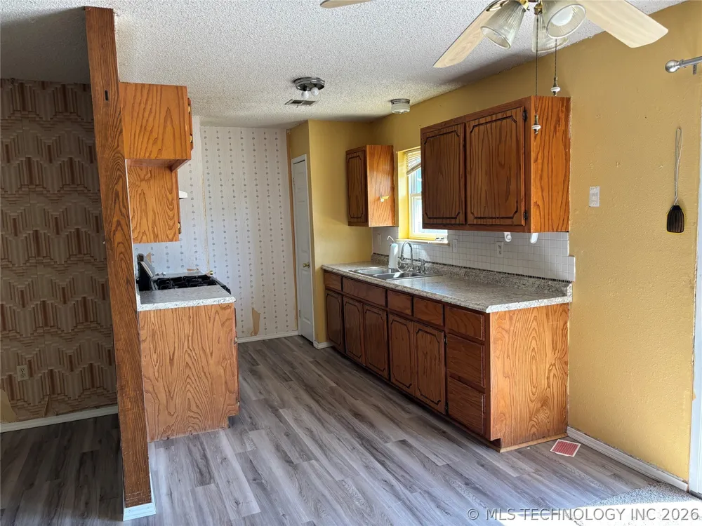 901 Kern Avenue Okmulgee, OK 74447