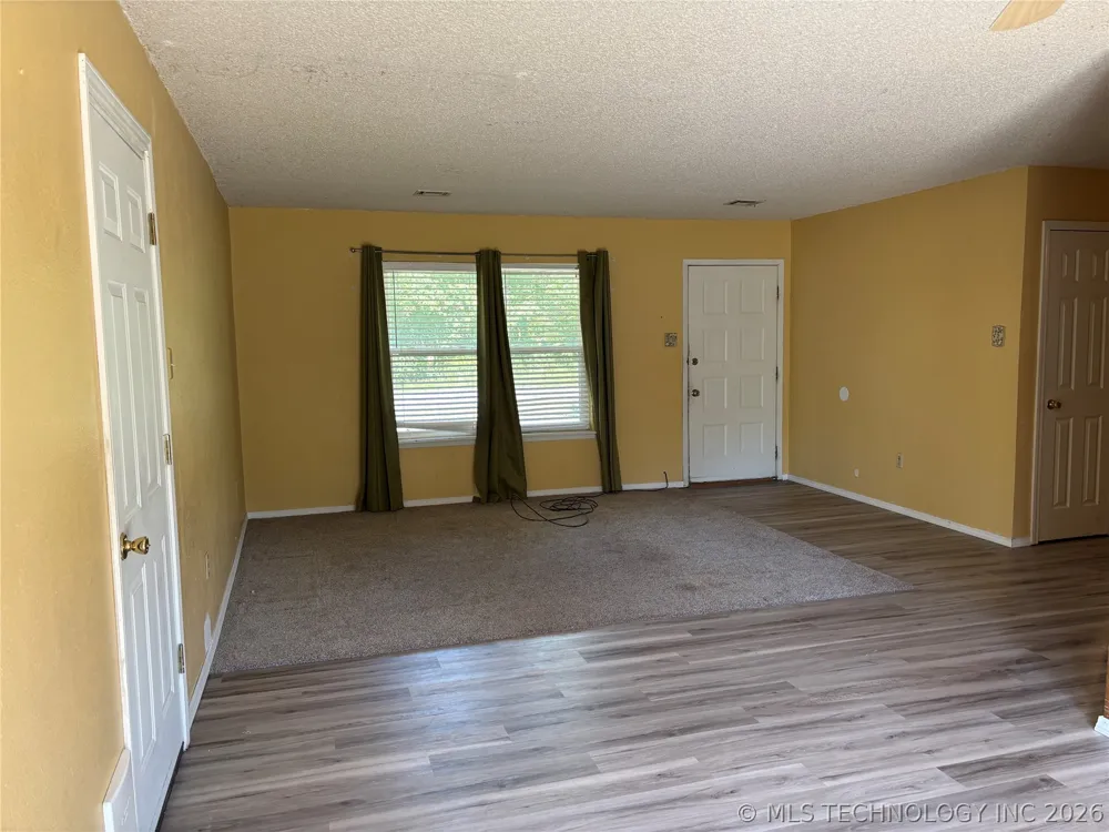 901 Kern Avenue Okmulgee, OK 74447