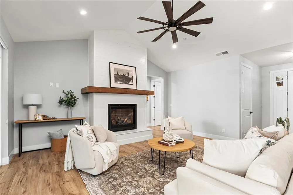 212 Valley View Drive Paradise, CA 95969
