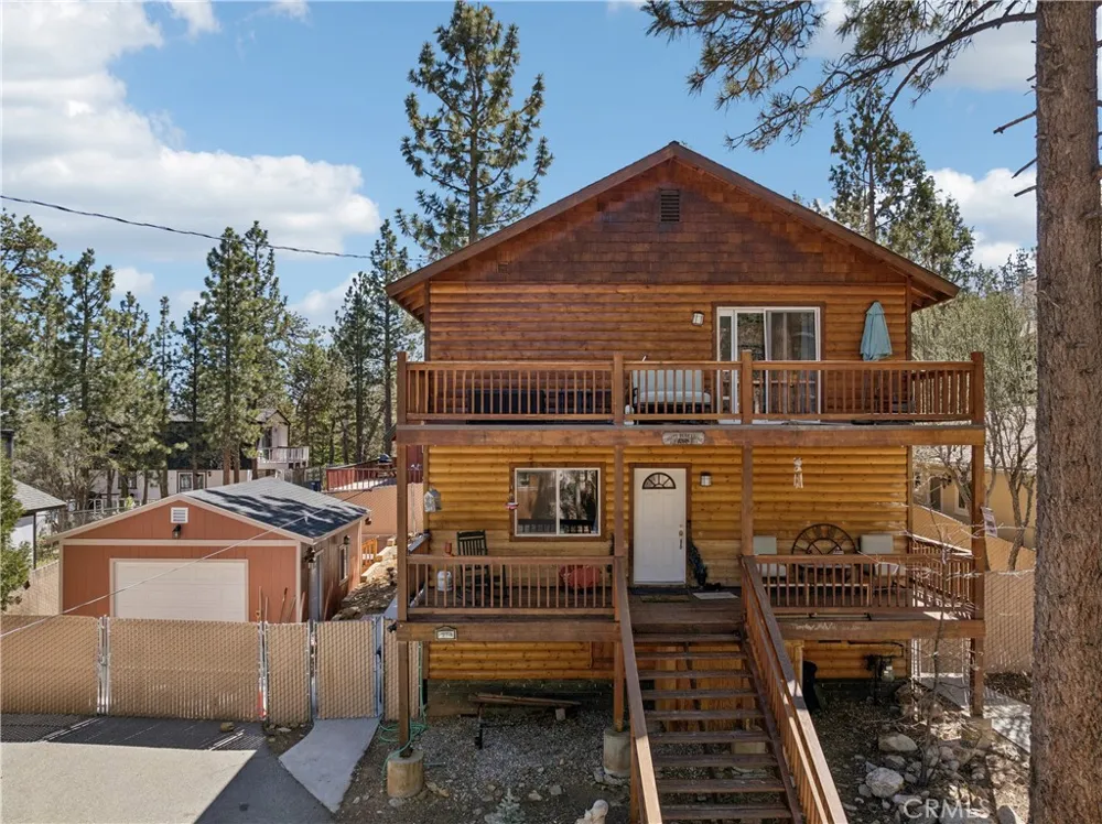 879 Spruce Lane Sugarloaf, CA 92386