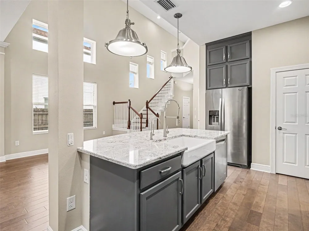 2424 WOOD STREET Sarasota, FL 34237