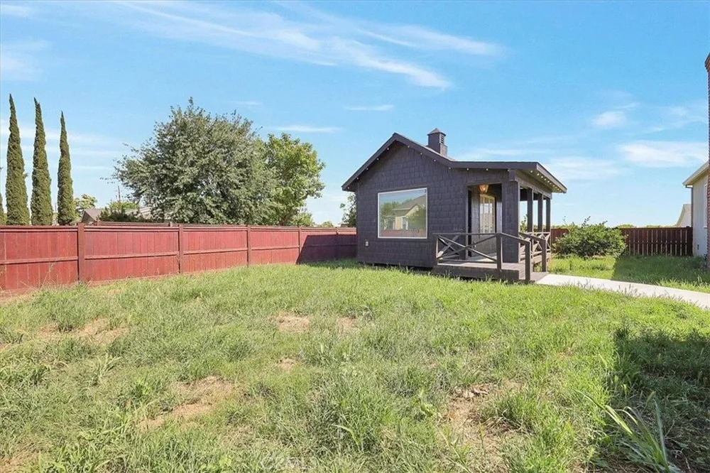 1102 Barry Road Yuba City, CA 95991