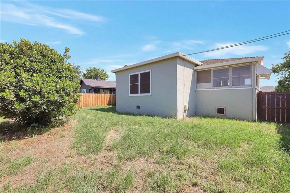 1102 Barry Road Yuba City, CA 95991