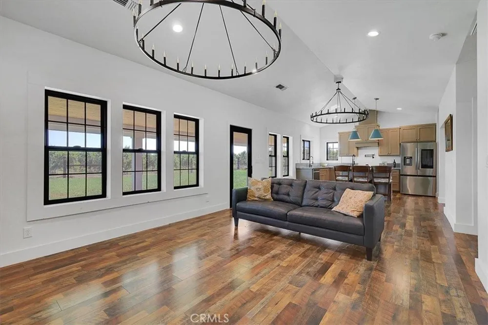 1102 Barry Road Yuba City, CA 95991