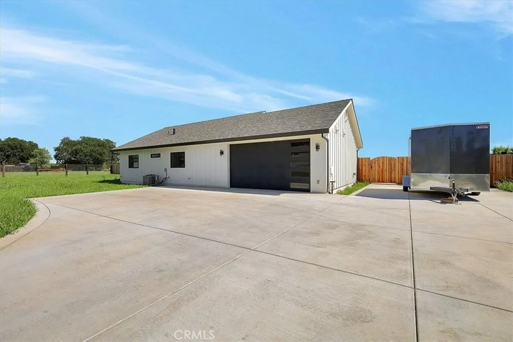 1102 Barry Road Yuba City, CA 95991