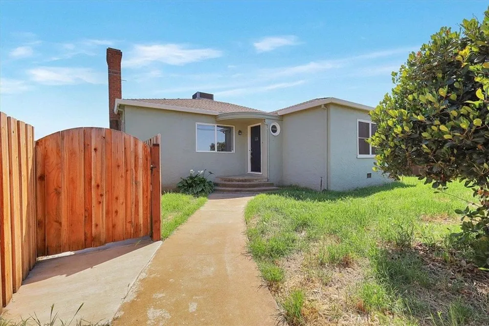 1102 Barry Road Yuba City, CA 95991