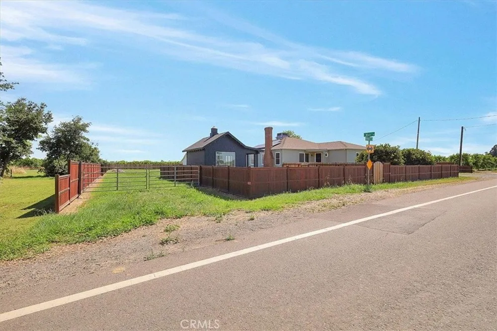1102 Barry Road Yuba City, CA 95991
