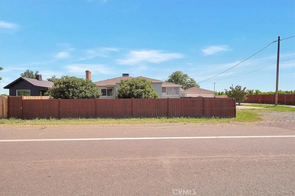 1102 Barry Road Yuba City, CA 95991
