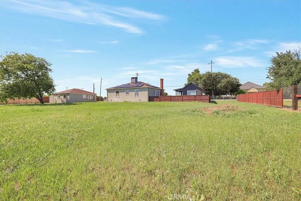 1102 Barry Road Yuba City, CA 95991