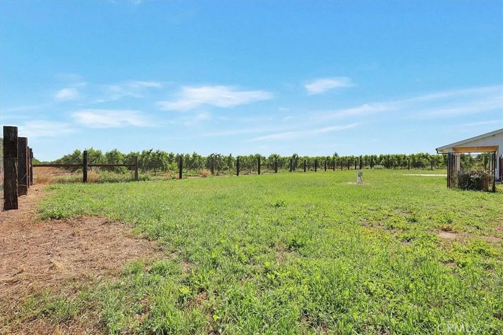 1102 Barry Road Yuba City, CA 95991