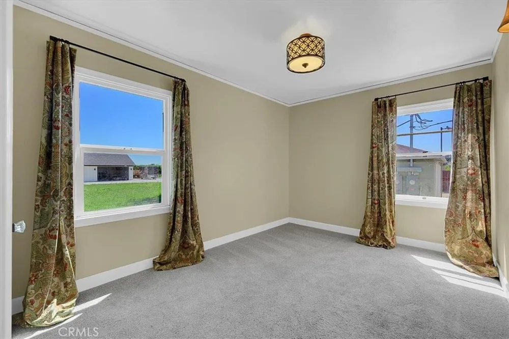 1102 Barry Road Yuba City, CA 95991