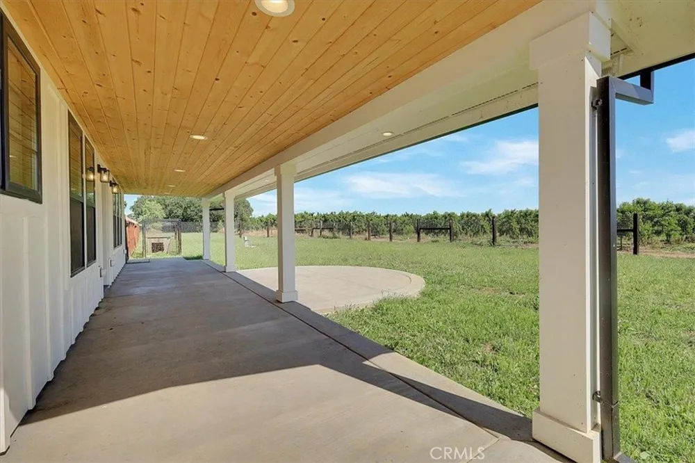1102 Barry Road Yuba City, CA 95991