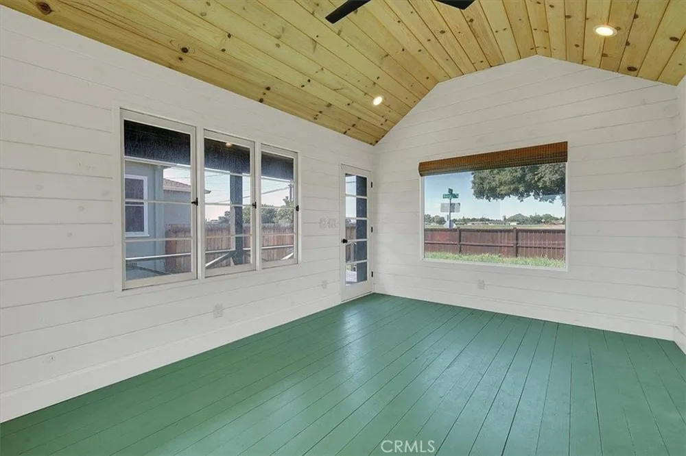 1102 Barry Road Yuba City, CA 95991