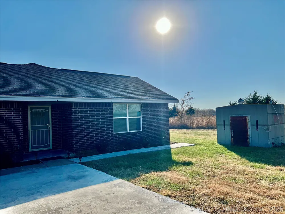 9892 Buckaloo Bend Road Kingston, OK 73439